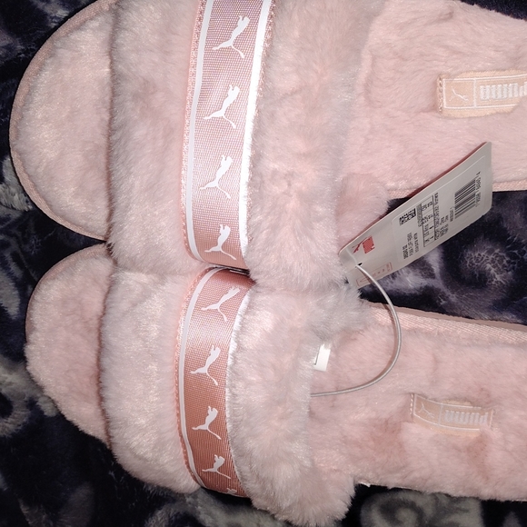 Puma fluff remix flippers women size 6 color pink - Picture 4 of 5